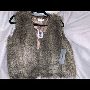 Plus size women’s faux fur